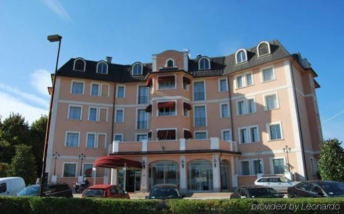 Green Hotel Сеттімо-Торінезе Екстер'єр фото