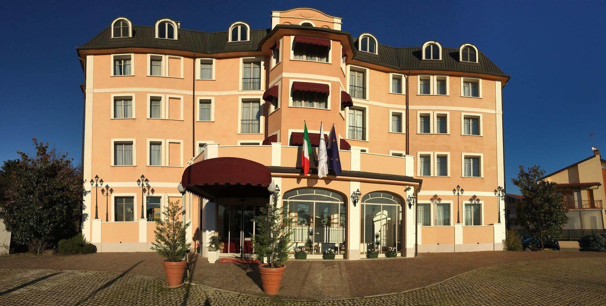 Green Hotel Сеттімо-Торінезе Екстер'єр фото